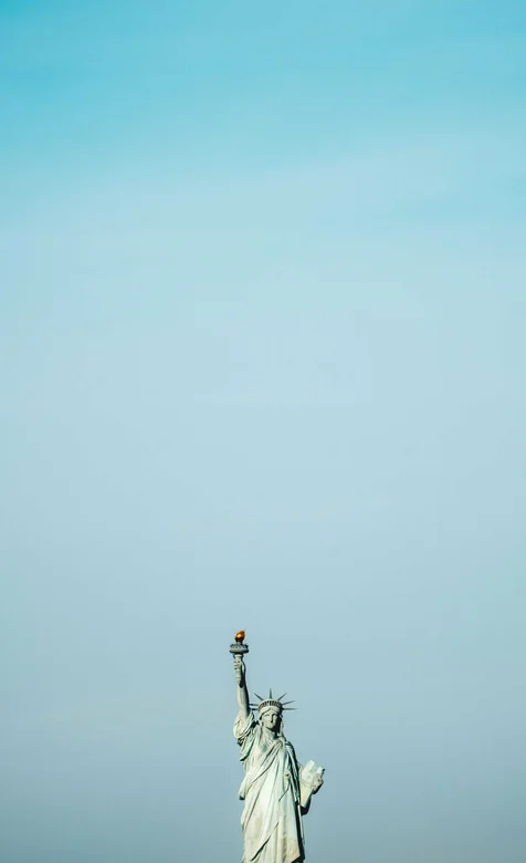 美国的标志性建筑自由女神像