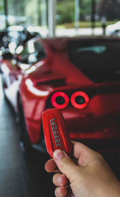 法拉利跑车的遥控钥匙