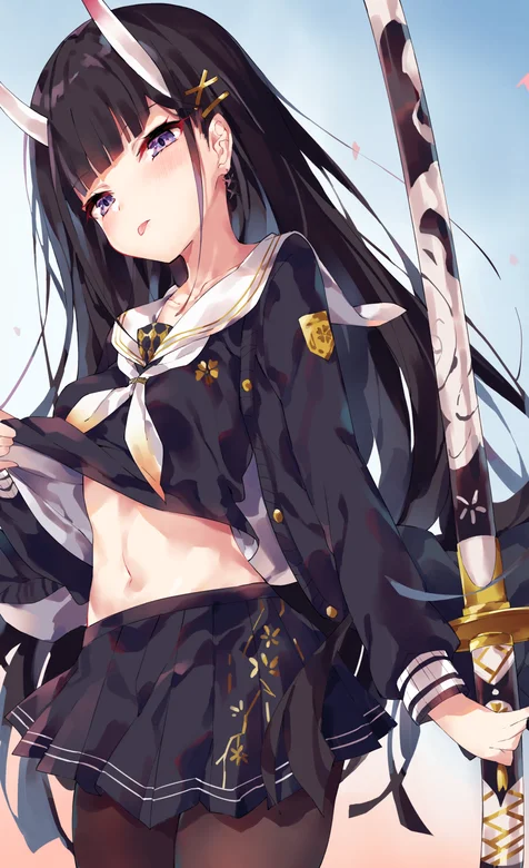 手拿武士刀撩衣露腹肌的动漫少女