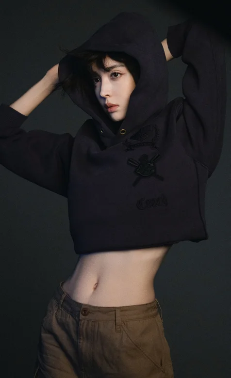 古力娜扎，小蛮腰，卫衣美女 手机壁纸图片