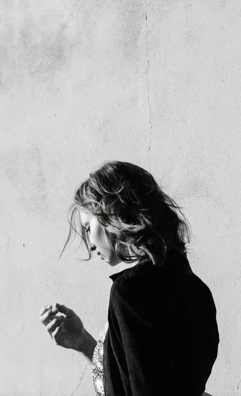 欧美、忧郁、表现心情的手机壁纸图片