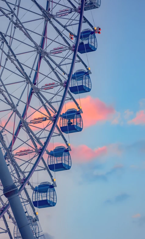 摩天轮座舱·黄昏粉云唯美风 治愈系壁纸