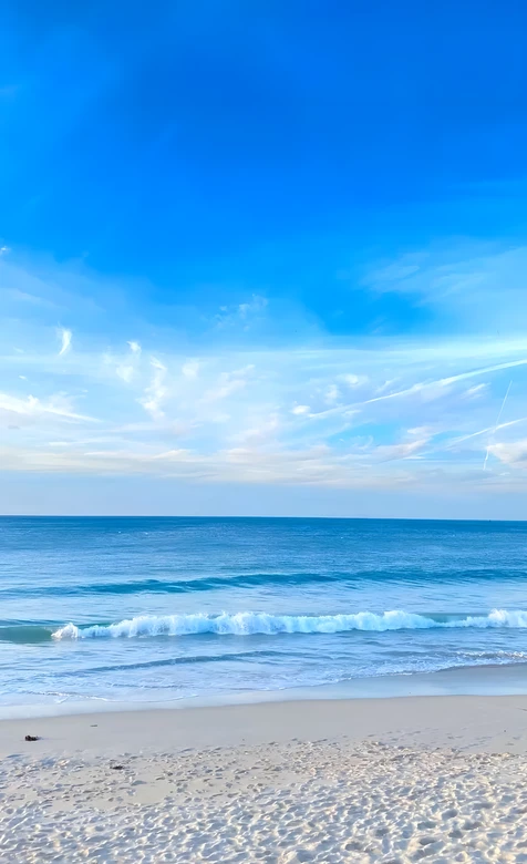 海滩海浪沙滩蓝天·唯美清新·治愈系海滨手机壁纸